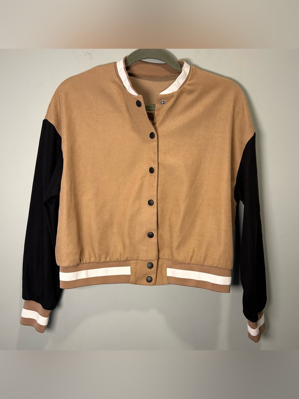SHEIN Cropped Varsity Style Jacket Medium Beige & Black